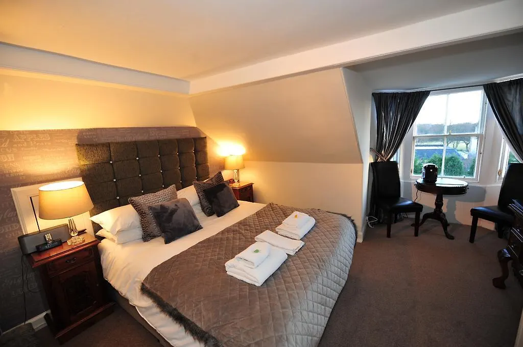 Edinburgh Sixteen Bed & Breakfast